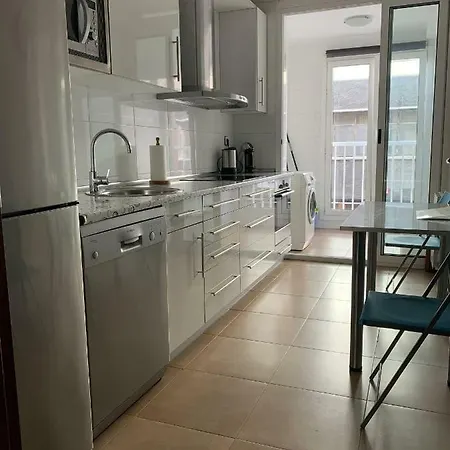 Entrecanales Con Garaje
